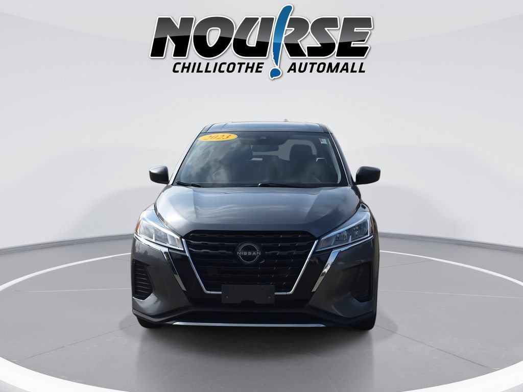 Used 2023 Nissan Kicks S FWD image 3