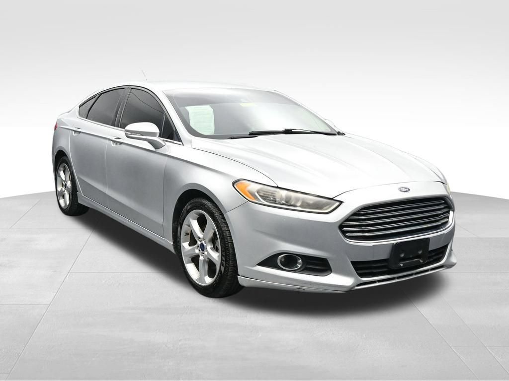 Used 2016 Ford Fusion SE AWD/4WD image 7