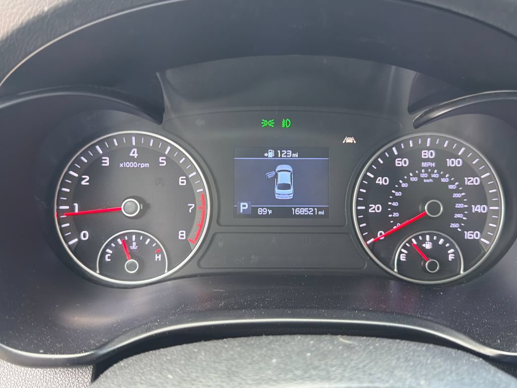 Used 2019 Kia Optima S FWD image 22
