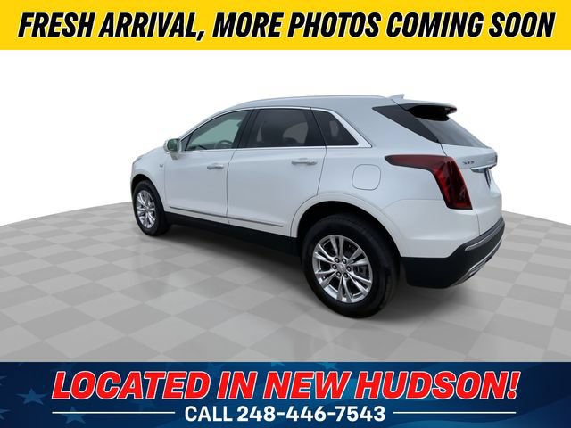 Used 2020 Cadillac XT5 Premium Luxury w/ LPO, Floor Liner Package FWD image 8