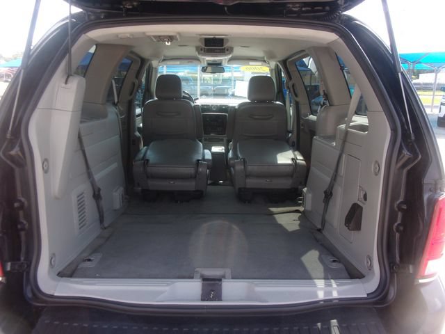 Used 2006 Ford Freestar Limited FWD image 25