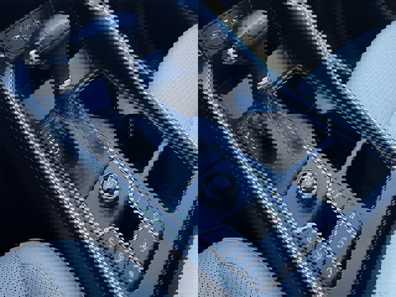 Used 2024 Kia Sorento S w/ Panoramic Sunroof Package image 17