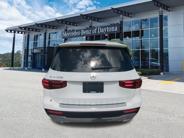 Used 2025 Mercedes-Benz GLB 250 GLB 250 image 5