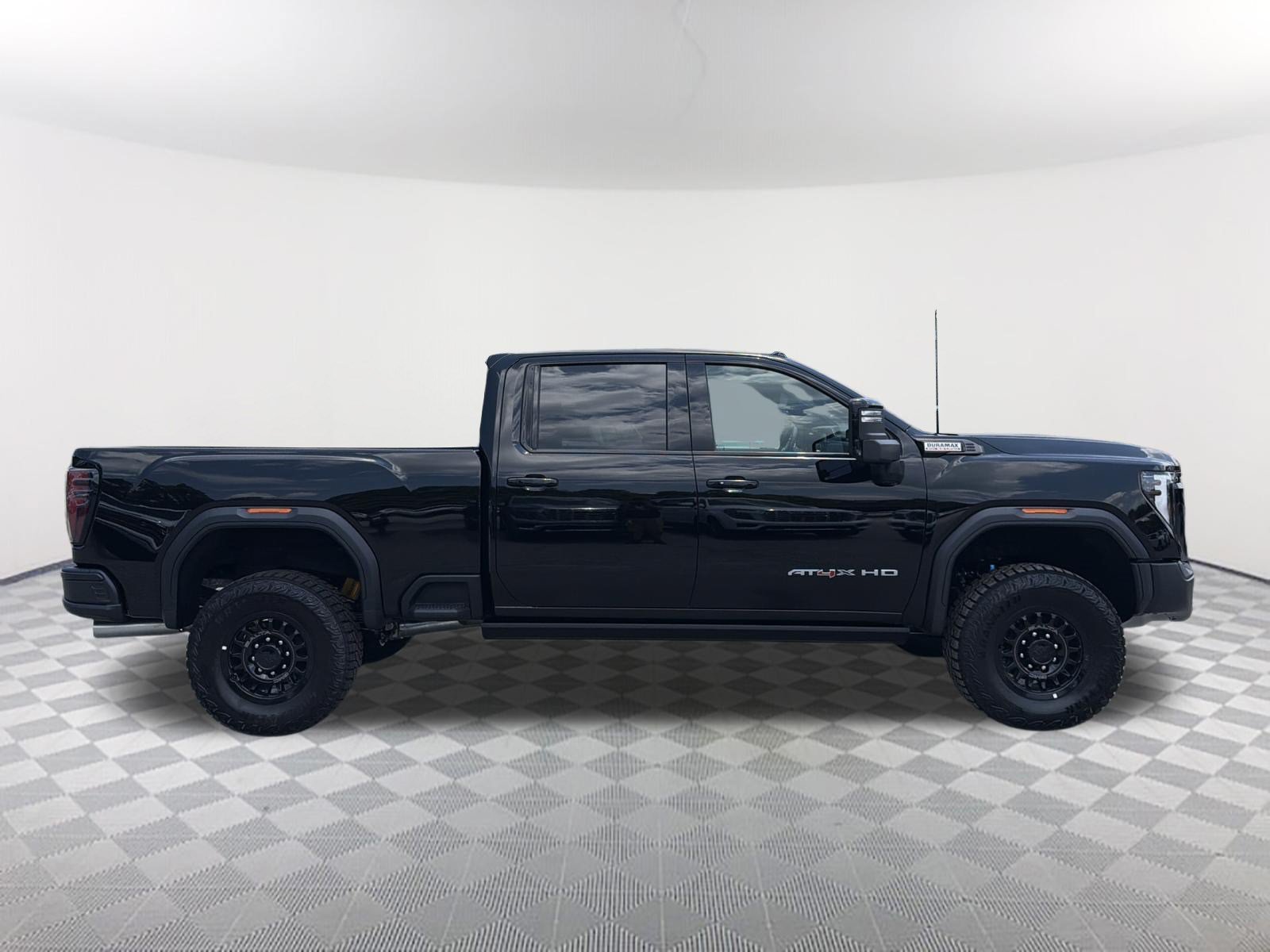 New 2026 GMC Sierra 2500 AT4X w/ AT4X AEV Edition AWD/4WD image 7