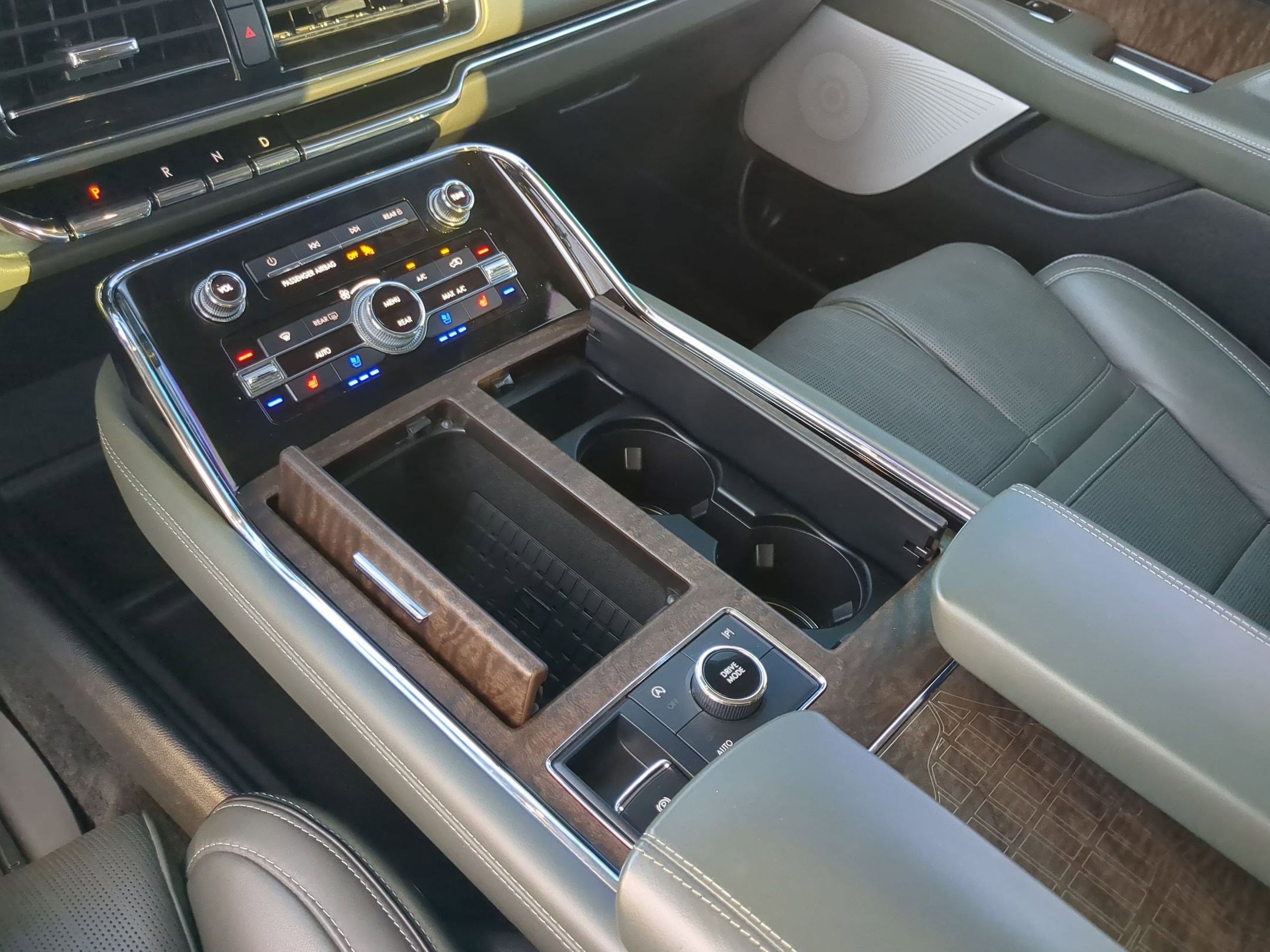 Used 2022 Lincoln Navigator L Black Label image 20