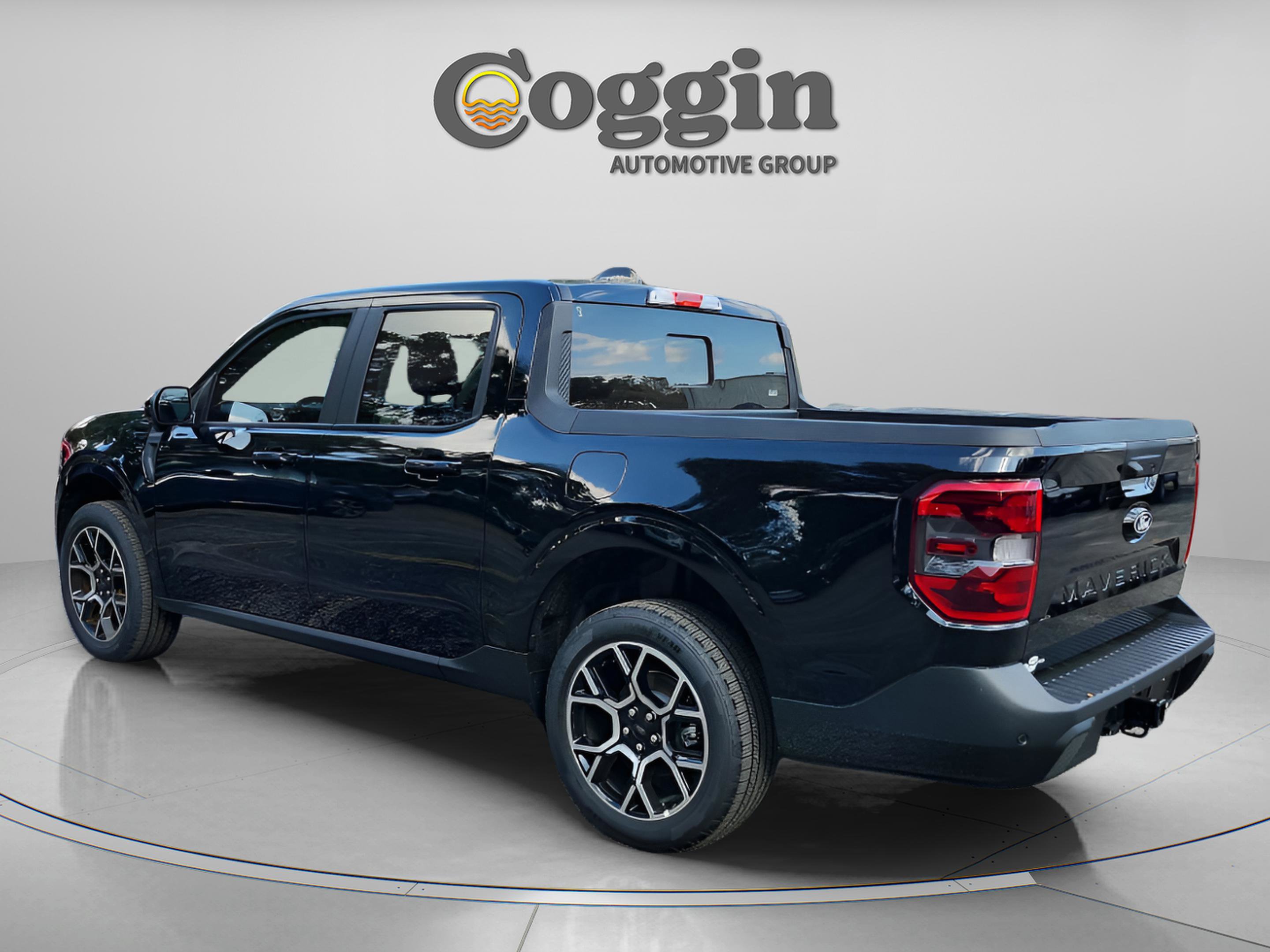 New 2025 Ford Maverick Lariat image 3