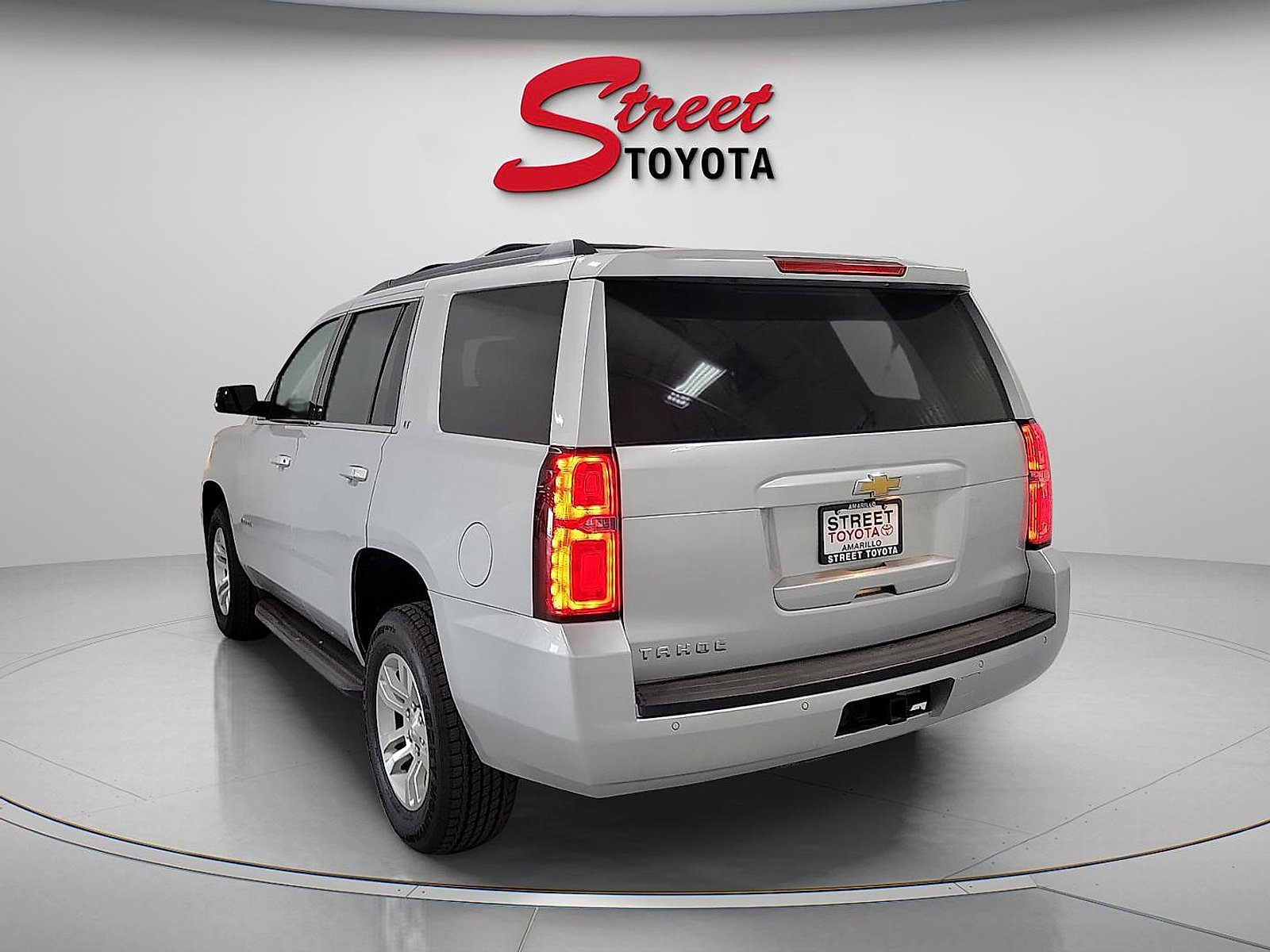 Used 2020 Chevrolet Tahoe LT AWD/4WD image 2