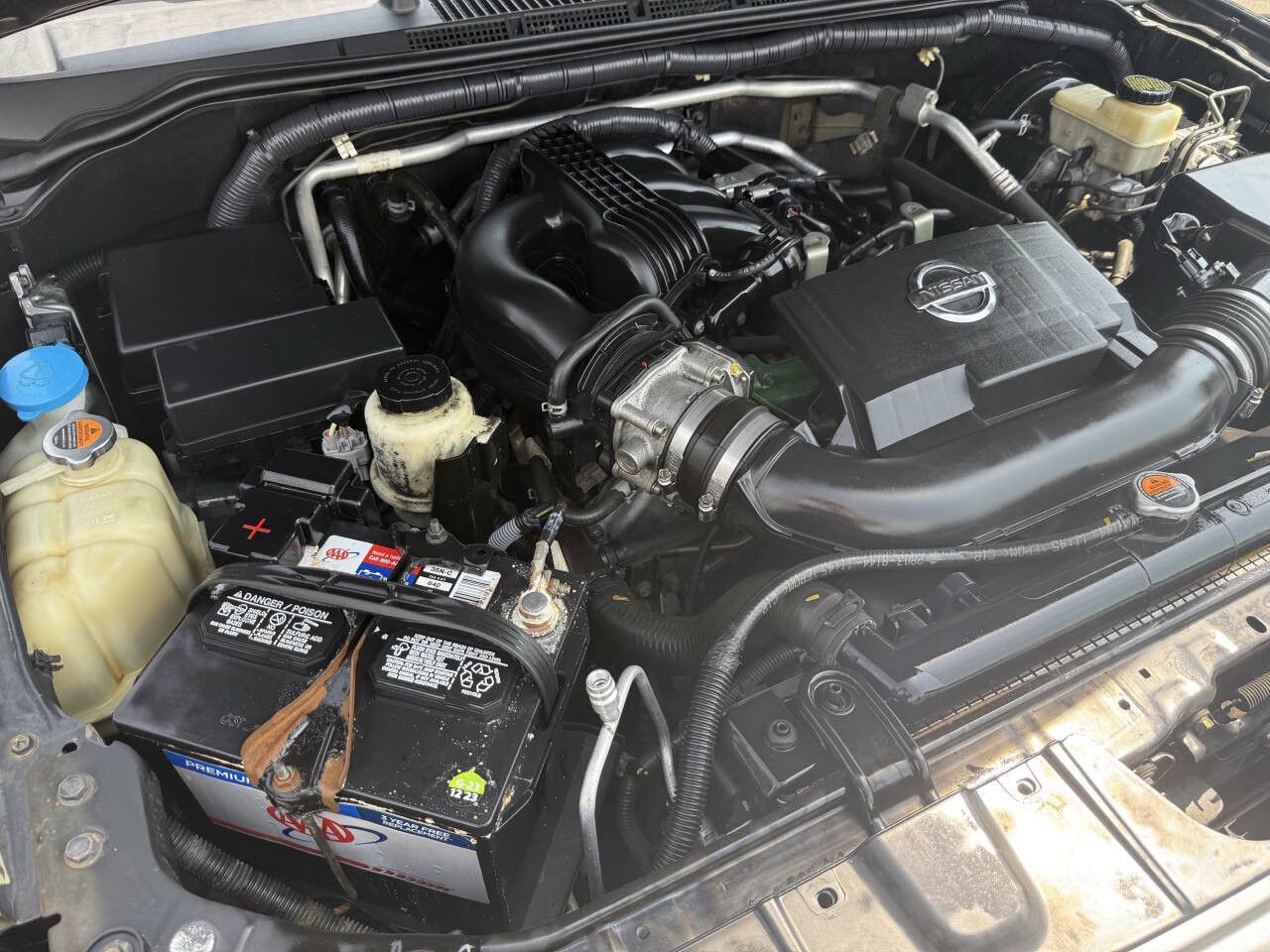 Used 2014 Nissan Xterra X image 24