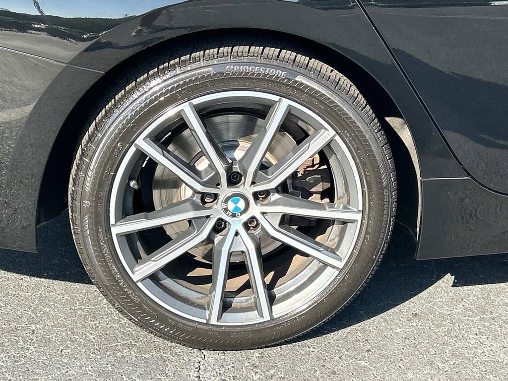 Used 2021 BMW 330i xDrive Sedan w/ Convenience Package AWD/4WD image 9