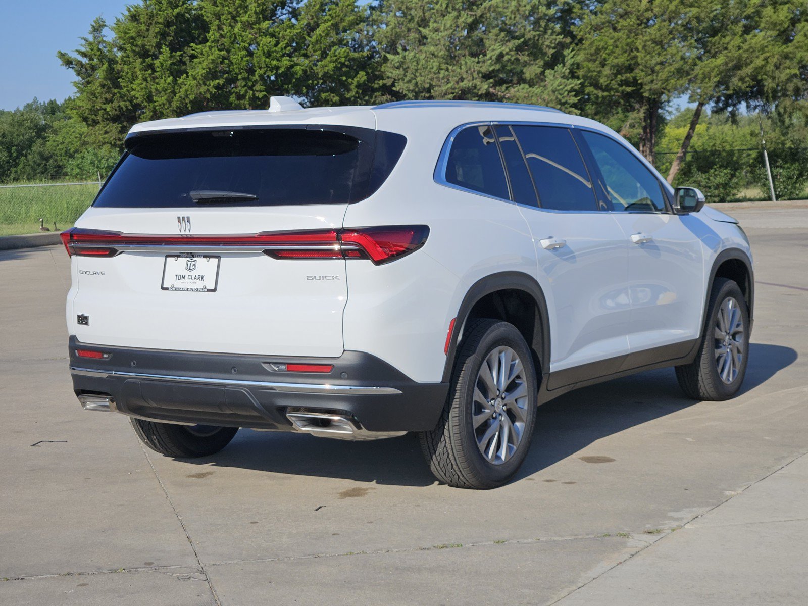 New 2026 Buick Enclave Preferred w/ Power Package FWD image 3