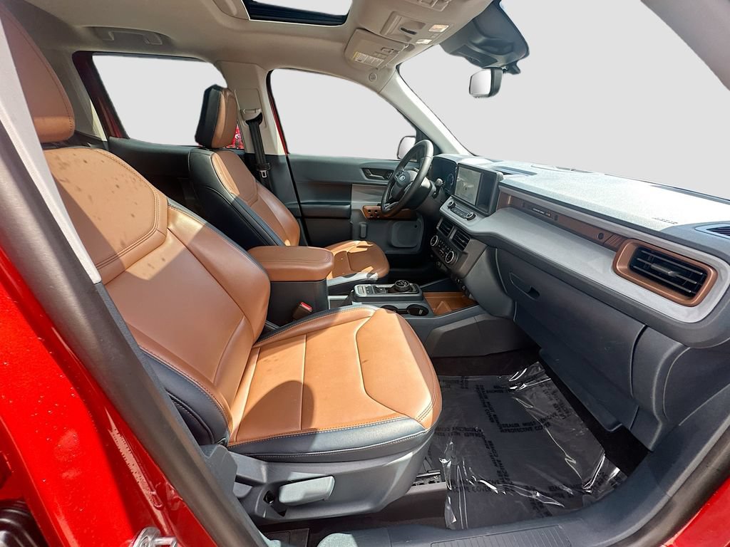 Used 2023 Ford Maverick Lariat w/ Lariat Luxury Package FWD image 28