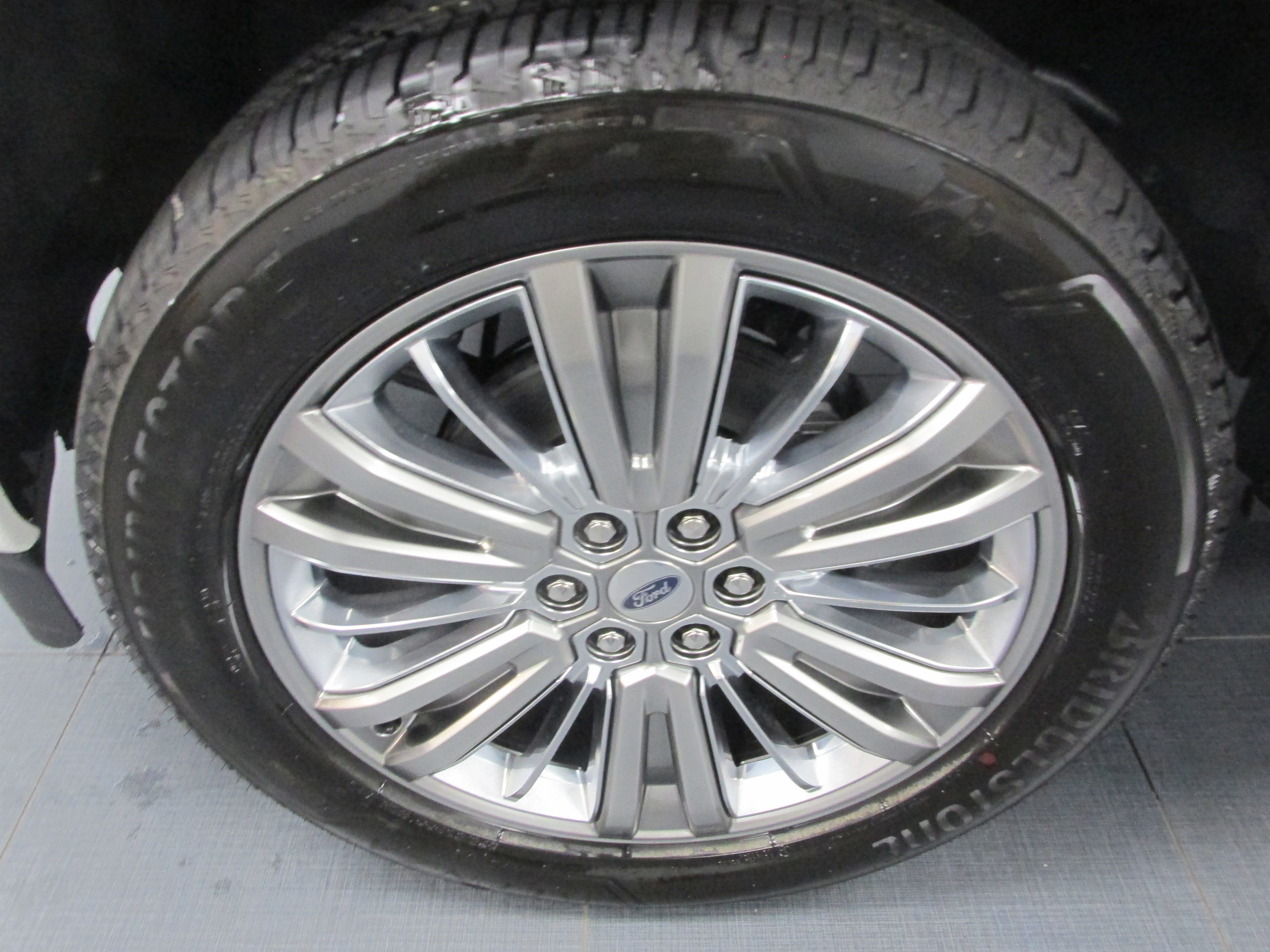 New 2025 Ford F150 Platinum image 13