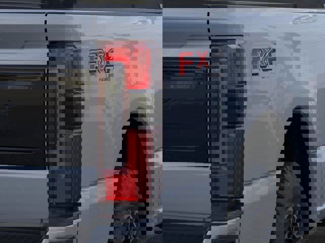 New 2026 Ford F350 Platinum w/ FX4 Off-Road Package image 50