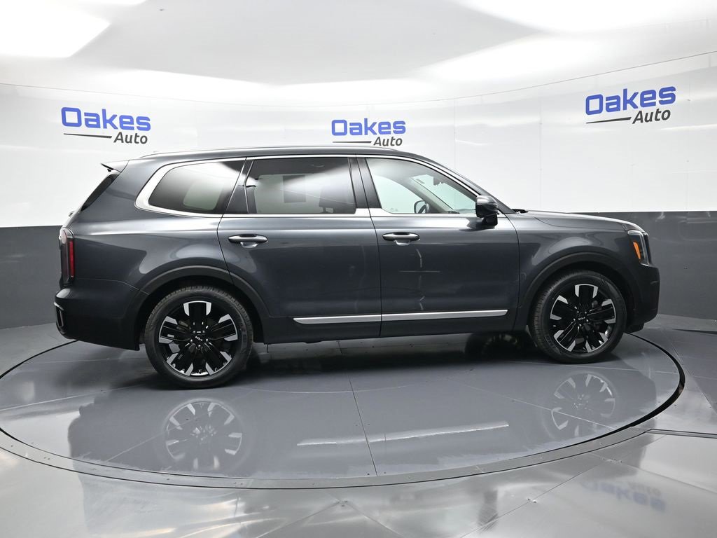Used 2023 Kia Telluride SX Prestige image 8
