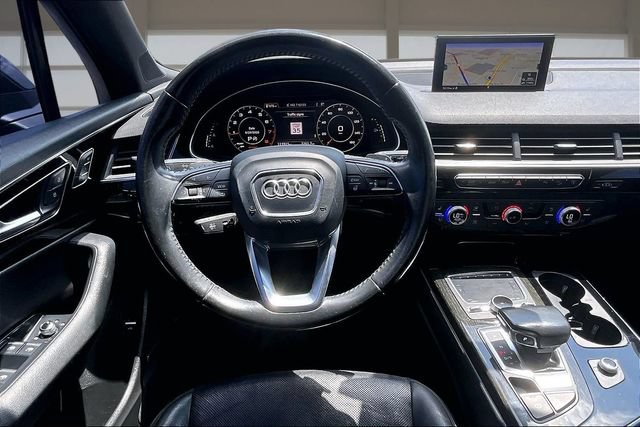 Used 2017 Audi Q7 2.0T Premium Plus w/ Premium Plus Package AWD/4WD image 5