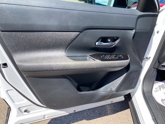 Used 2026 Nissan Kicks SV FWD image 19