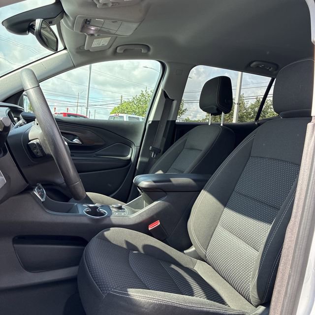 Used 2022 GMC Terrain SLE w/ Driver Convenience Package FWD image 12