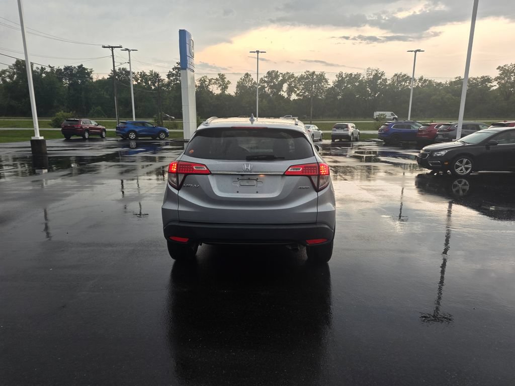Used 2019 Honda HR-V EX-L image 4
