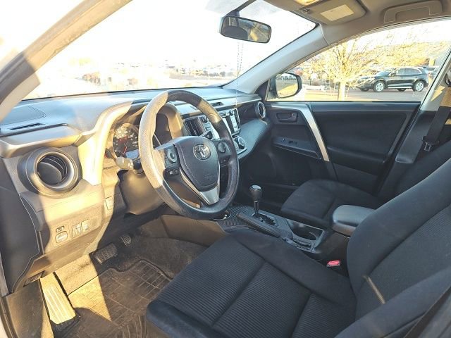 Used 2015 Toyota RAV4 LE image 10
