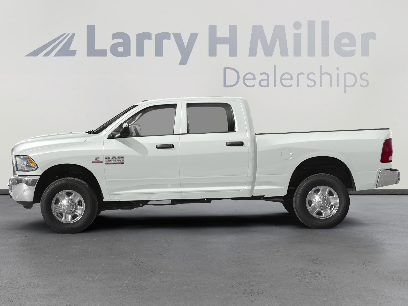 Used 2018 RAM 3500 Big Horn image 6