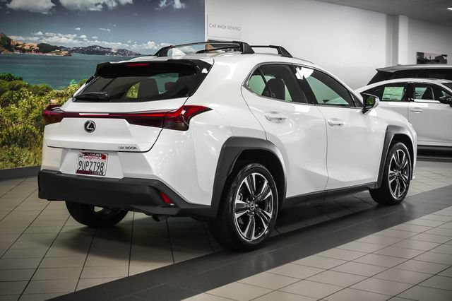Certified 2025 Lexus UX 300h FWD image 6