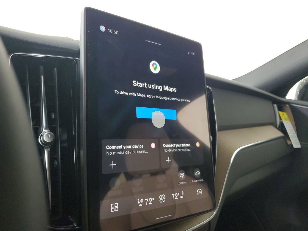 New 2026 Volvo XC60 T8 Plus w/ Protection Package Premier image 28