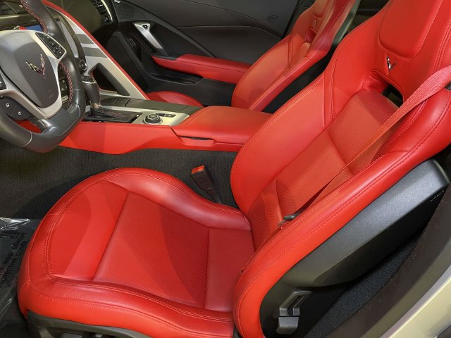 Used 2019 Chevrolet Corvette Grand Sport RWD image 5