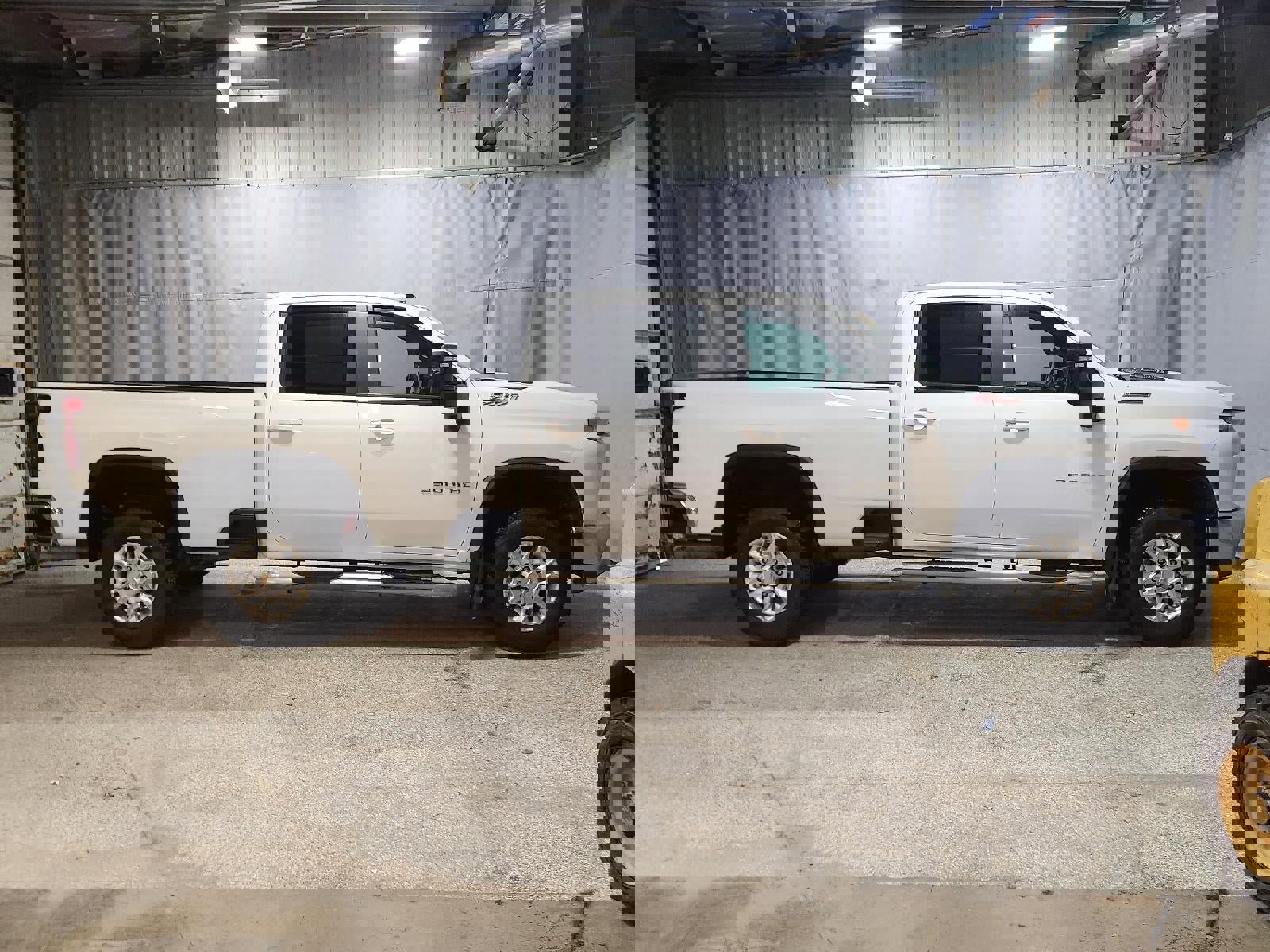 Used 2021 Chevrolet Silverado 3500 LT w/ Convenience Package image 5