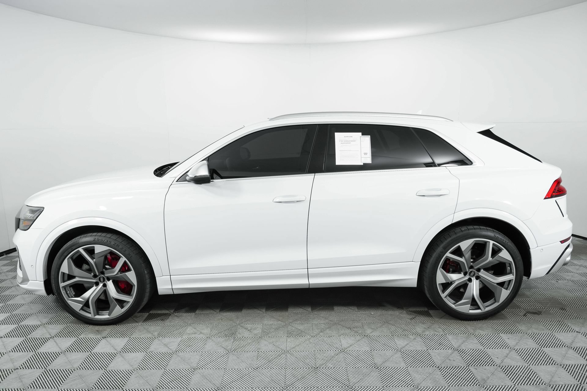 Used 2024 Audi RS Q8 AWD/4WD image 61