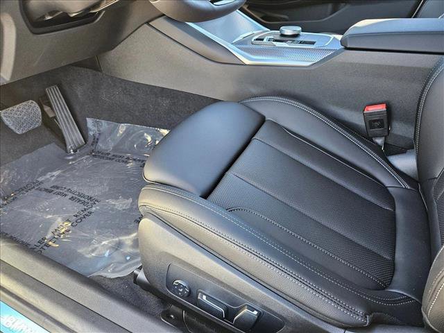 New 2026 BMW 330i Sedan w/ Premium Package RWD image 4