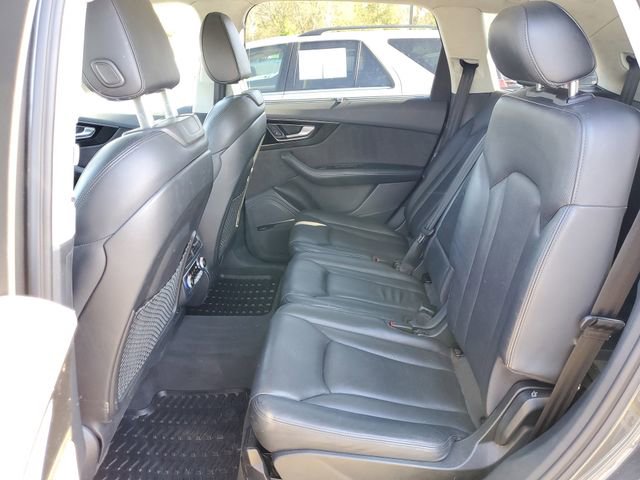 Used 2018 Audi Q7 3.0T Prestige AWD/4WD image 36