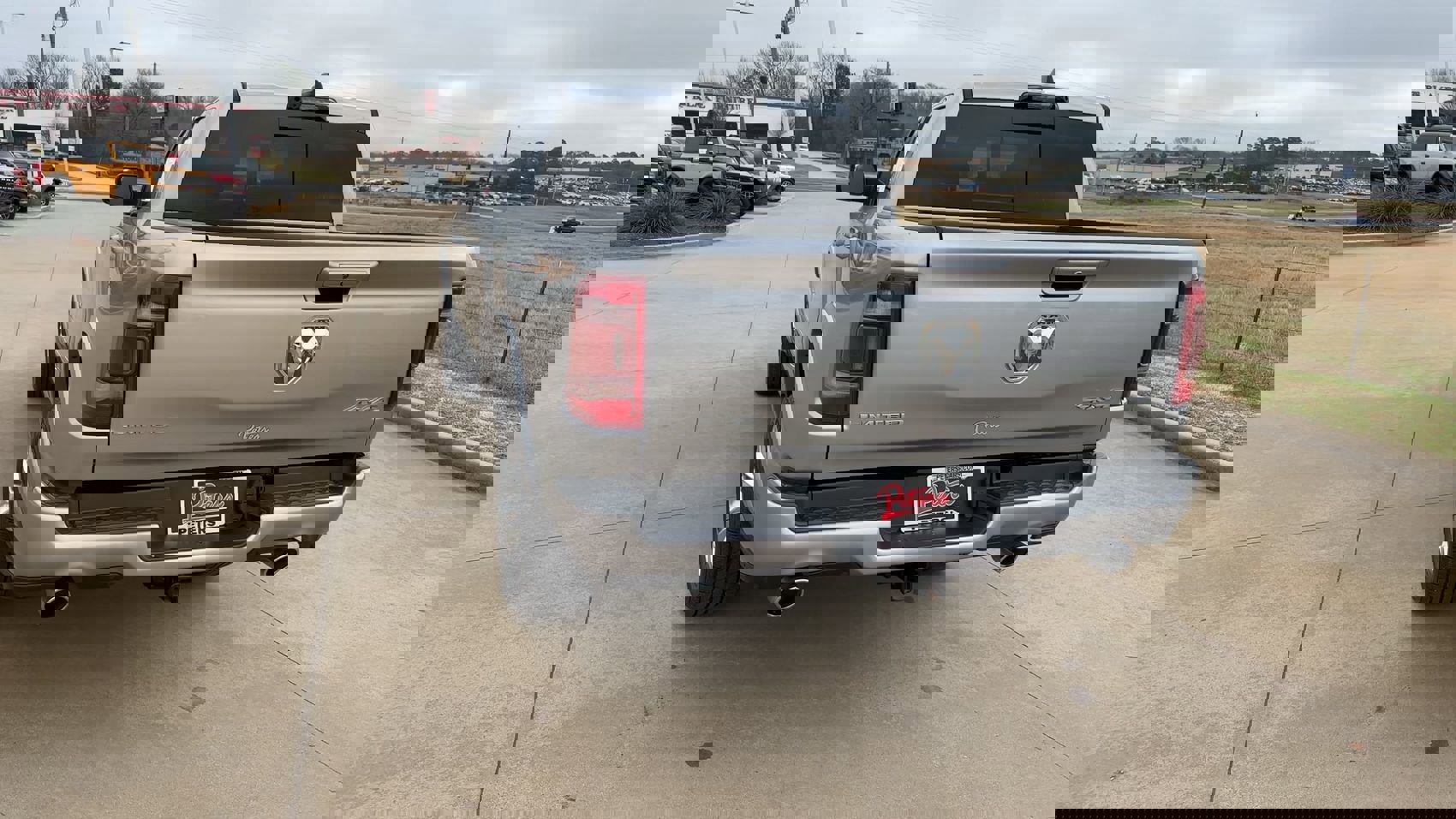 Used 2023 RAM 1500 Limited image 8