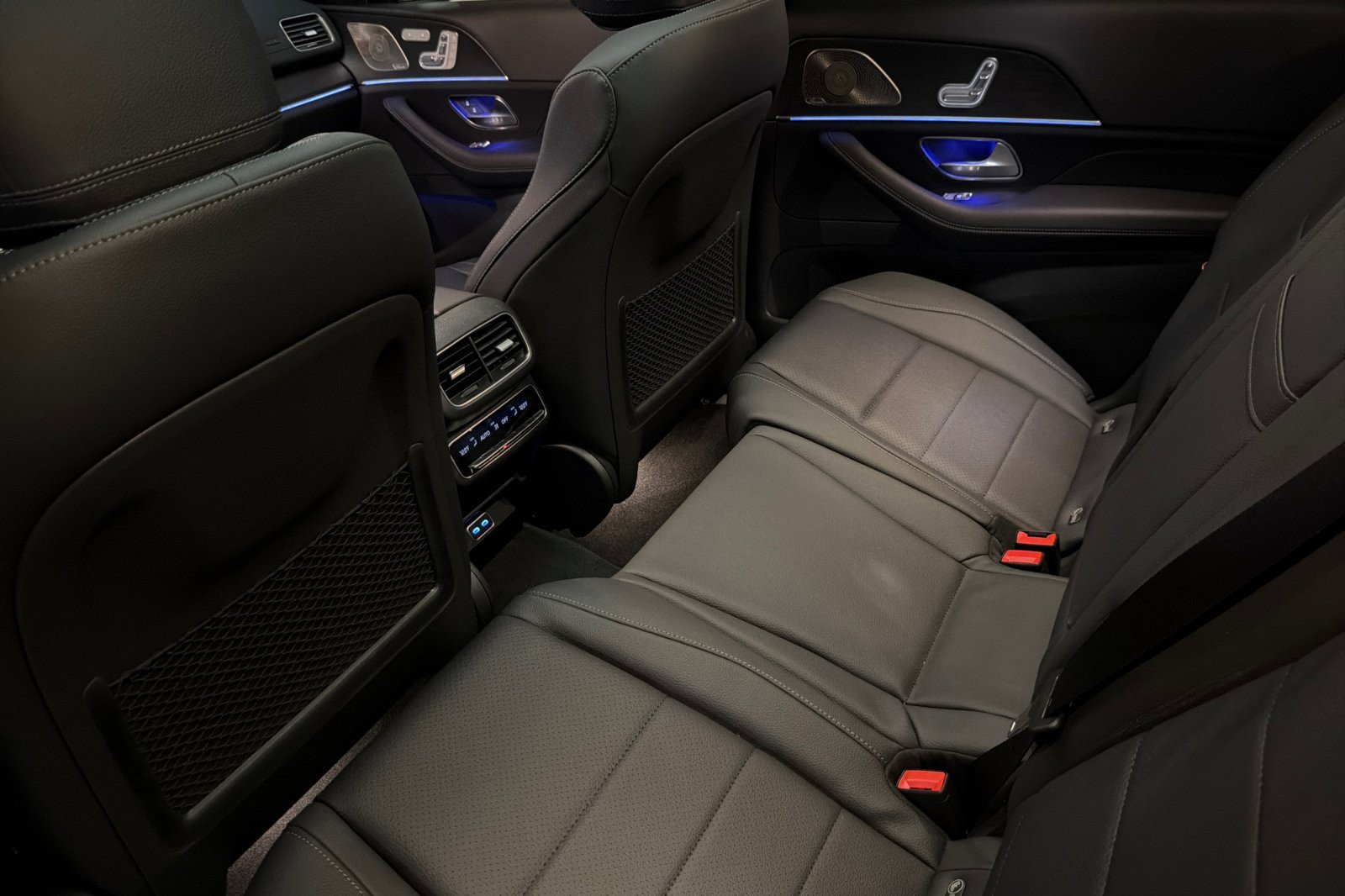 New 2026 Mercedes-Benz GLS 450 4MATIC image 11