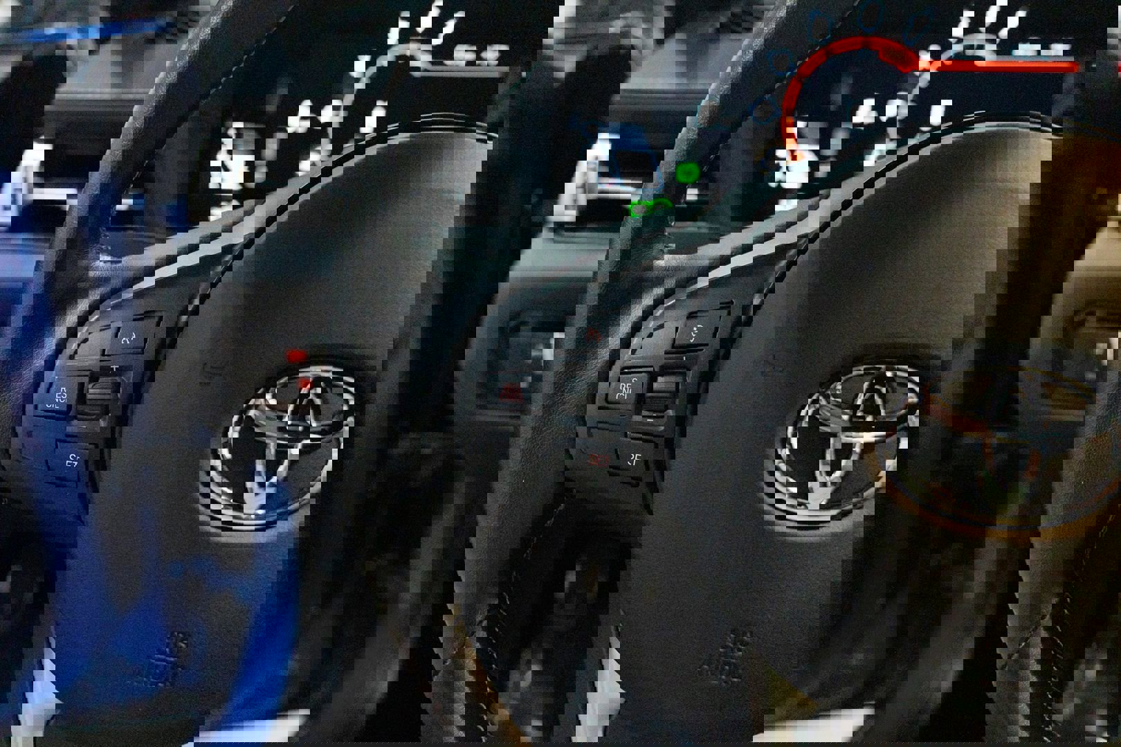 Used 2024 Toyota Supra Premium image 30