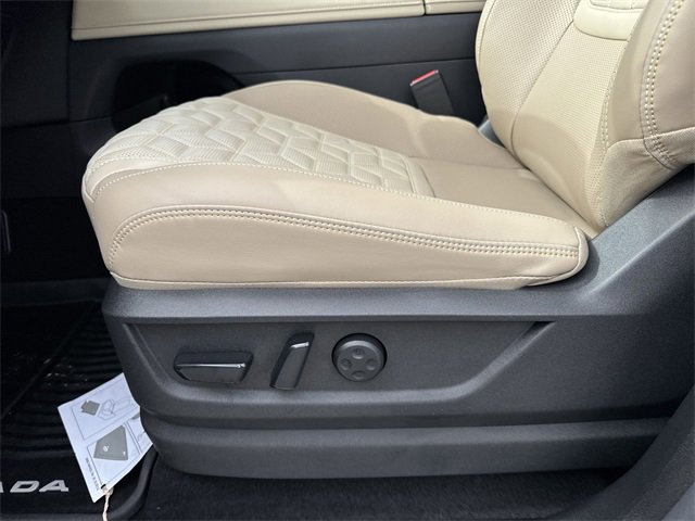 New 2026 Nissan Armada Platinum image 31