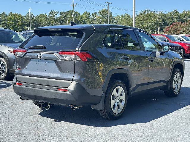 Used 2022 Toyota RAV4 LE FWD image 7