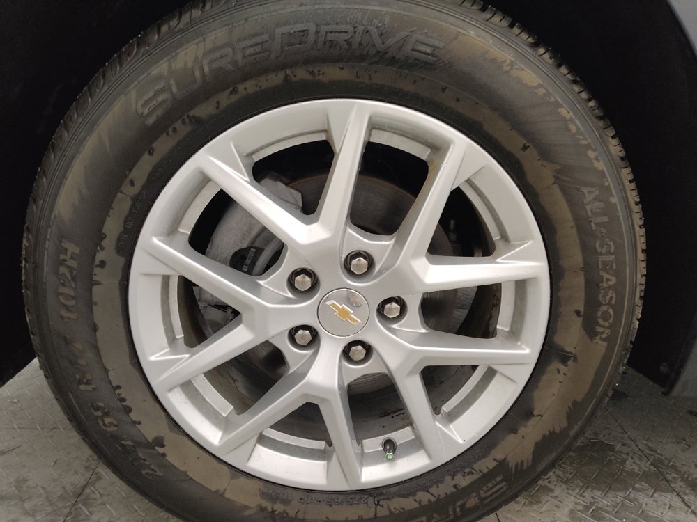 Used 2023 Chevrolet Equinox LT image 31