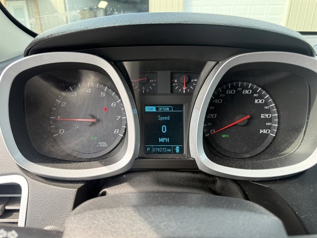 Used 2017 Chevrolet Equinox LT w/ Convenience Package FWD image 12