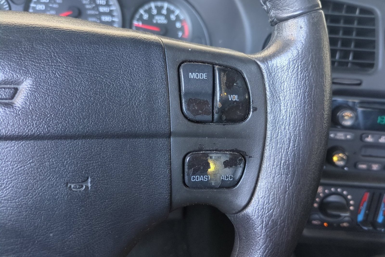 Used 2005 Chevrolet Monte Carlo SS w/ Preferred Equipment Group FWD image 34