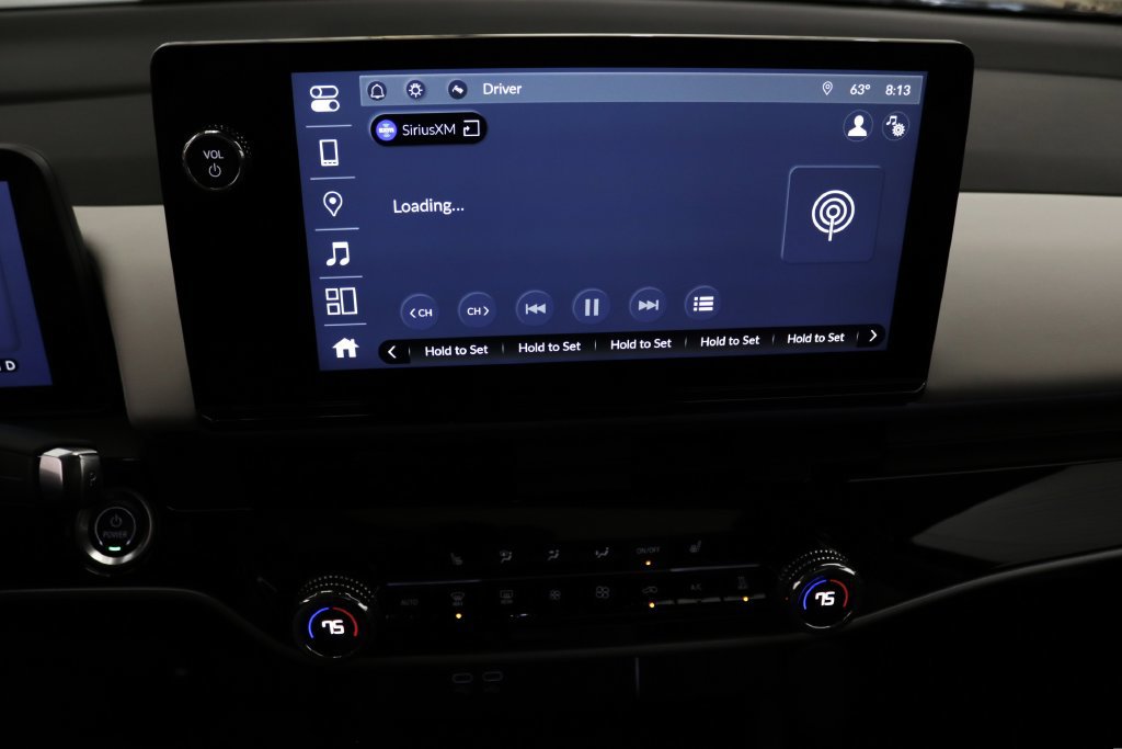Used 2024 Honda Prologue Touring image 16