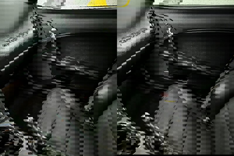 Used 2012 Chevrolet Corvette Grand Sport w/ 3LT Preferred Equipment Group image 33