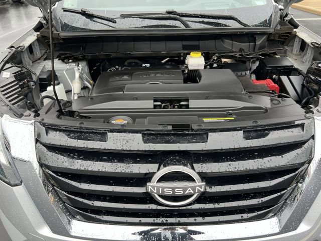 Used 2024 Nissan Pathfinder Platinum image 25