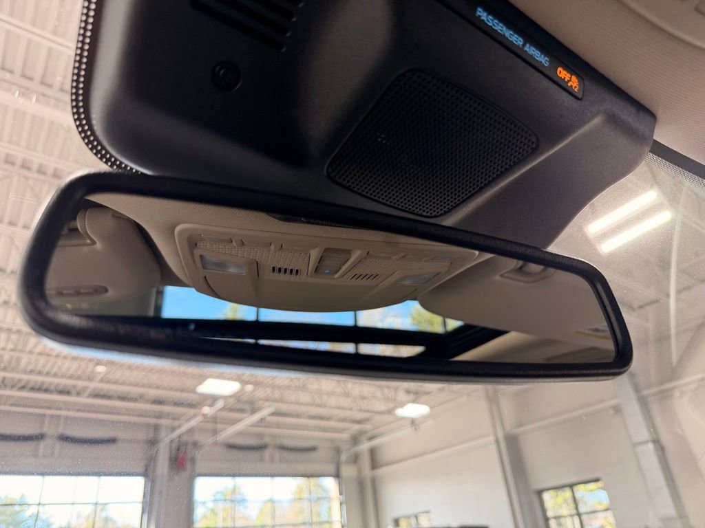 Used 2023 Ford Expedition XLT image 46