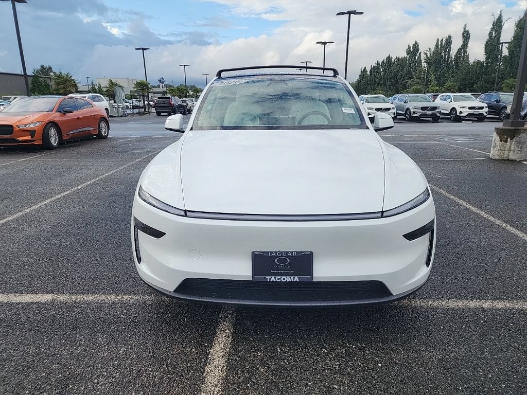 Used 2026 Tesla Model Y 2WD image 7
