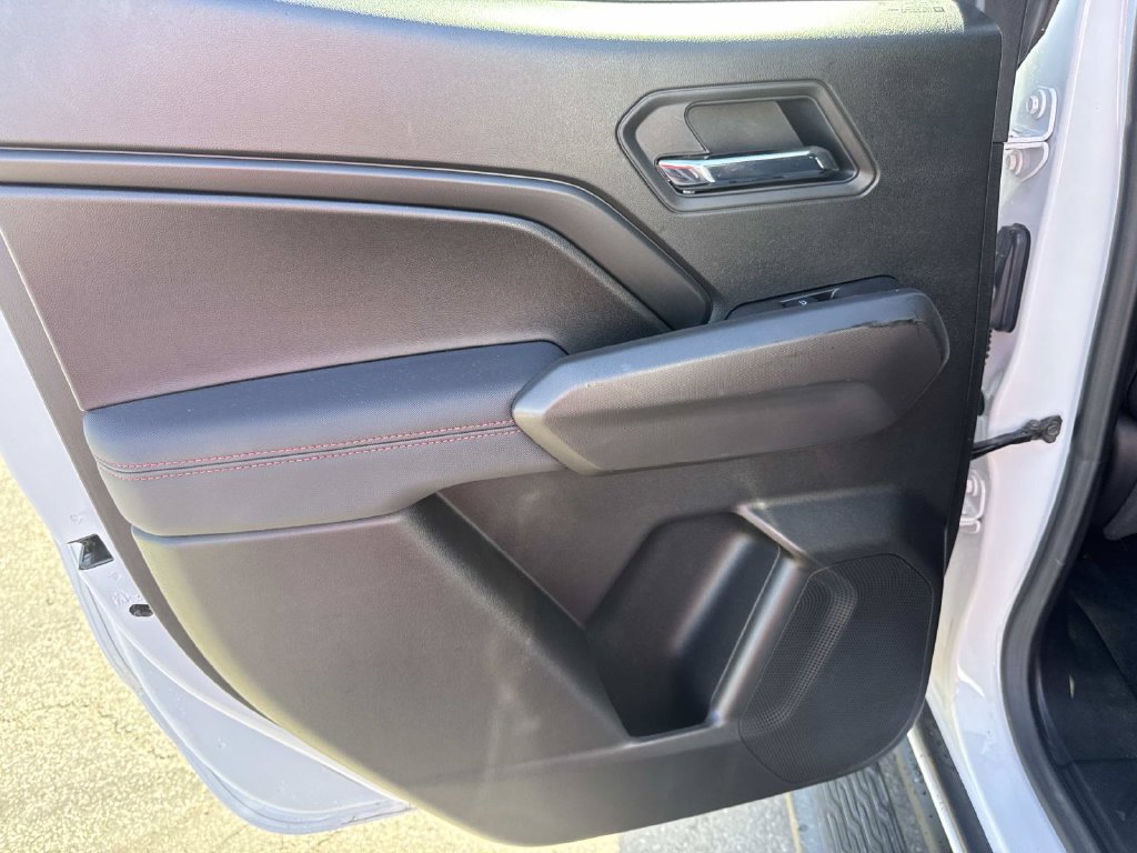 Used 2025 Chevrolet Colorado Z71 AWD/4WD image 13