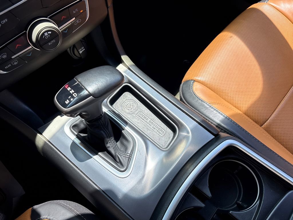 Used 2019 Dodge Charger SXT w/ Plus Group RWD image 18