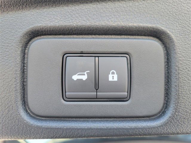 New 2025 Nissan Pathfinder SV image 13