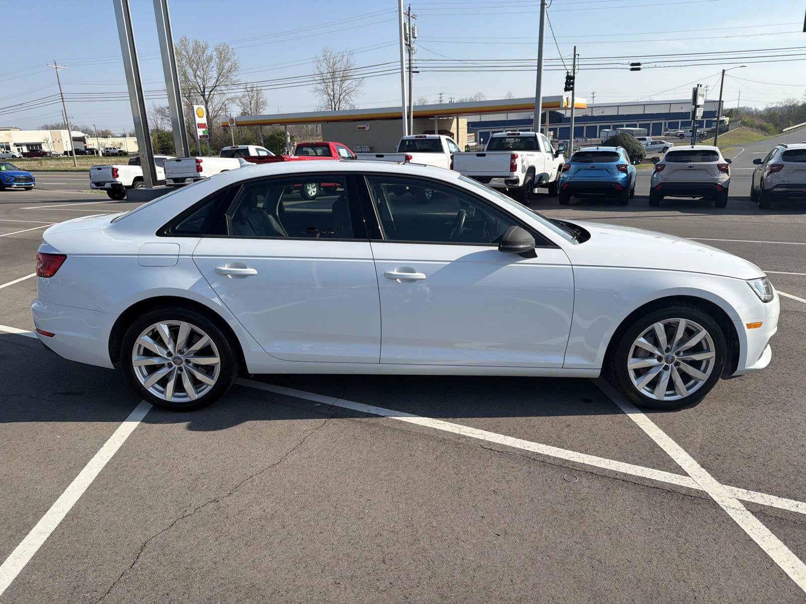 Used 2017 Audi A4 2.0T Premium w/ Convenience Package image 20