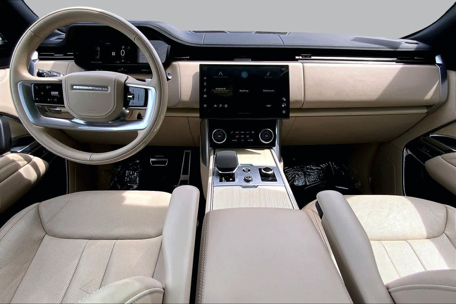 Used 2023 Land Rover Range Rover SE AWD/4WD image 14