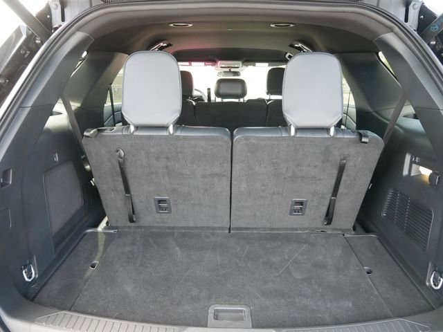 Used 2025 Ford Explorer ST-Line w/ ST-Line Street Pack AWD/4WD image 6